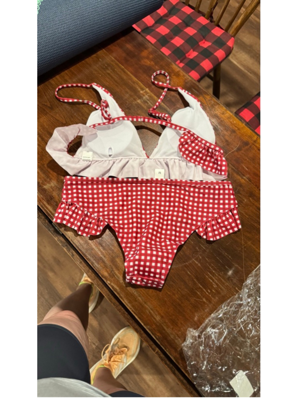 Retro Red Bikini with Sweetheart Neckline and High-Waisted Bottoms medium - Picture 4 of 5